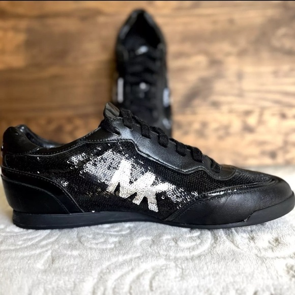 Michael Kors Lace Up Sneakers Sz 6.5M Women Black Sequin Leather Trim Fashion EC - Picture 1 of 13